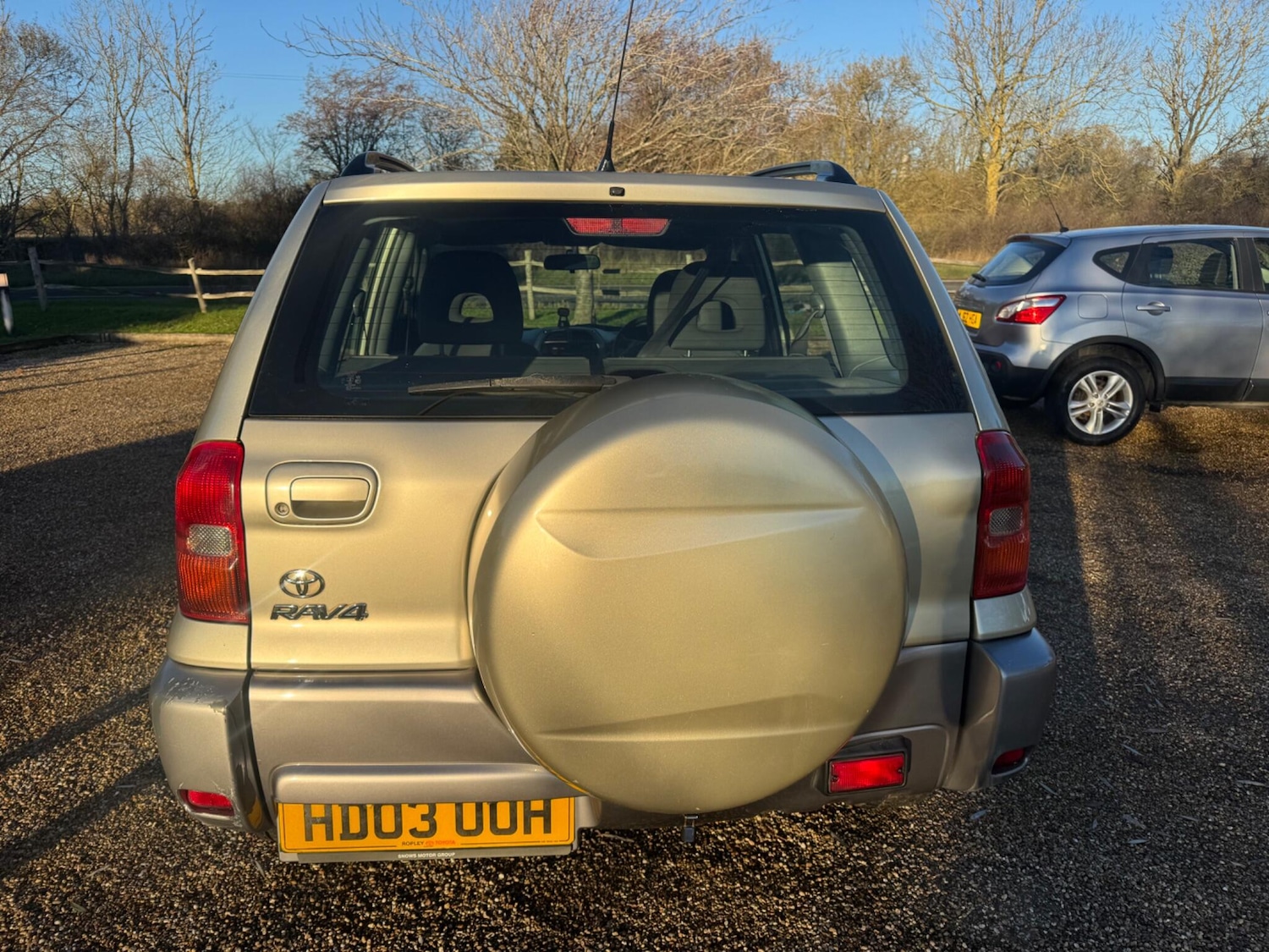 Used Toyota RAV4 2003 for sale - 76759730: Photo 3