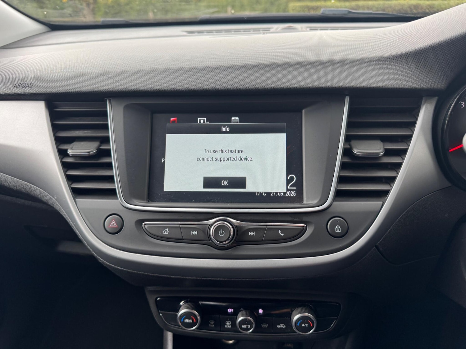 Used Vauxhall Crossland X 2018 for sale - 76988875: Photo 6