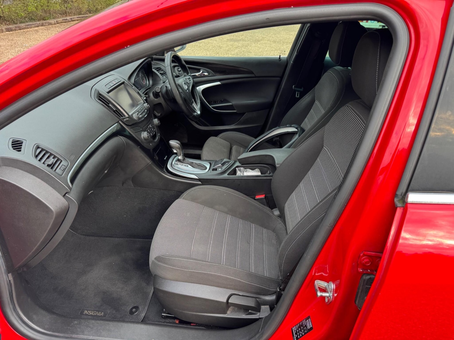 Used Vauxhall Insignia 2015 for sale - 78101034: Photo 30