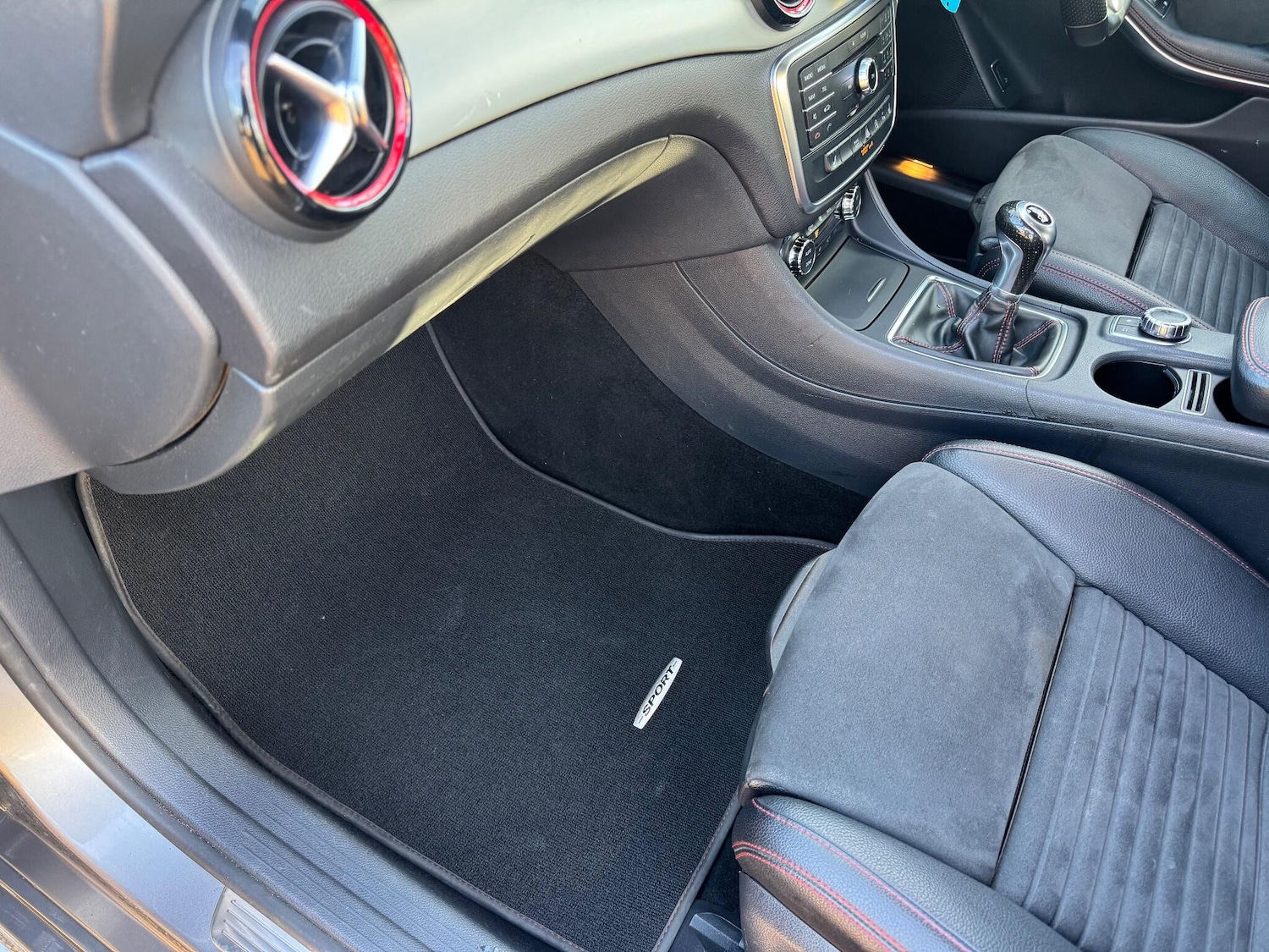 Used Mercedes-Benz CLA 2016 for sale - 76912730: Photo 23