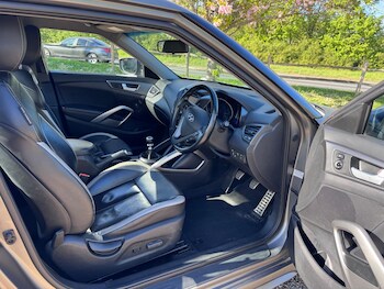 Used Hyundai Veloster 2014 for sale - 78416896: Photo