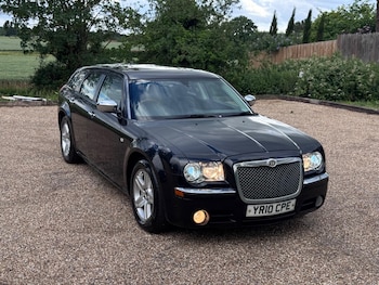 Used Chrysler 300C 2010 for sale - 78809565: Photo