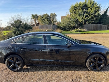 Used Audi A5 2011 for sale - 76935903: Photo