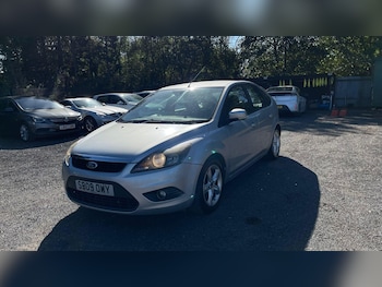Used Ford Focus 2009 for sale - 76227231: Photo 2