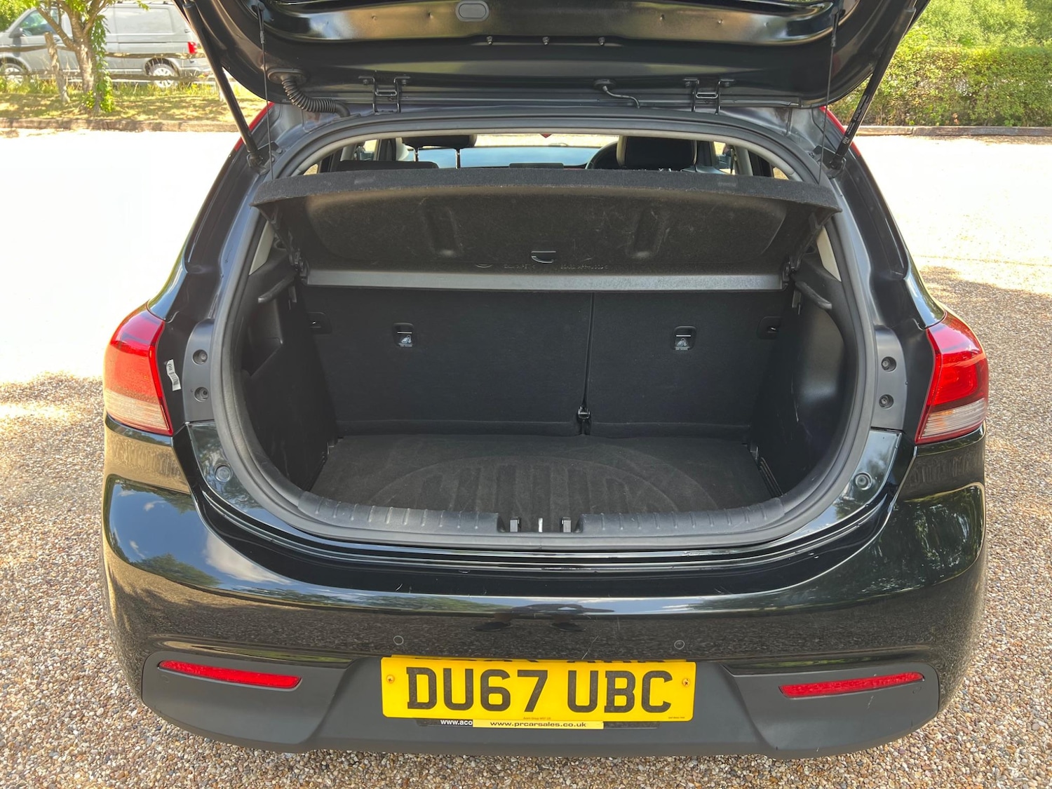 Vehicle 28