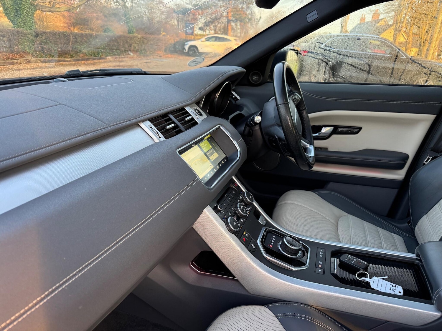 Used Land Rover Range Rover Evoque 2016 for sale - 76936710: Photo 17