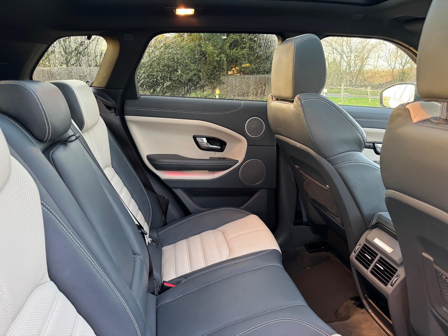 Used Land Rover Range Rover Evoque 2016 for sale - 76936710: Photo 19