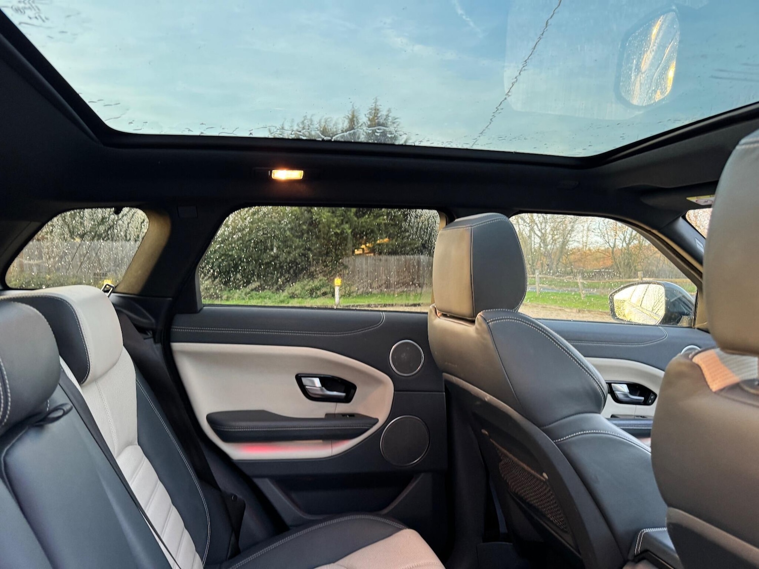 Used Land Rover Range Rover Evoque 2016 for sale - 76936710: Photo 28