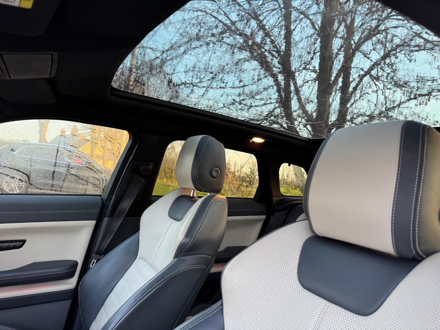 Used Land Rover Range Rover Evoque 2016 for sale - 76936710: Photo 3