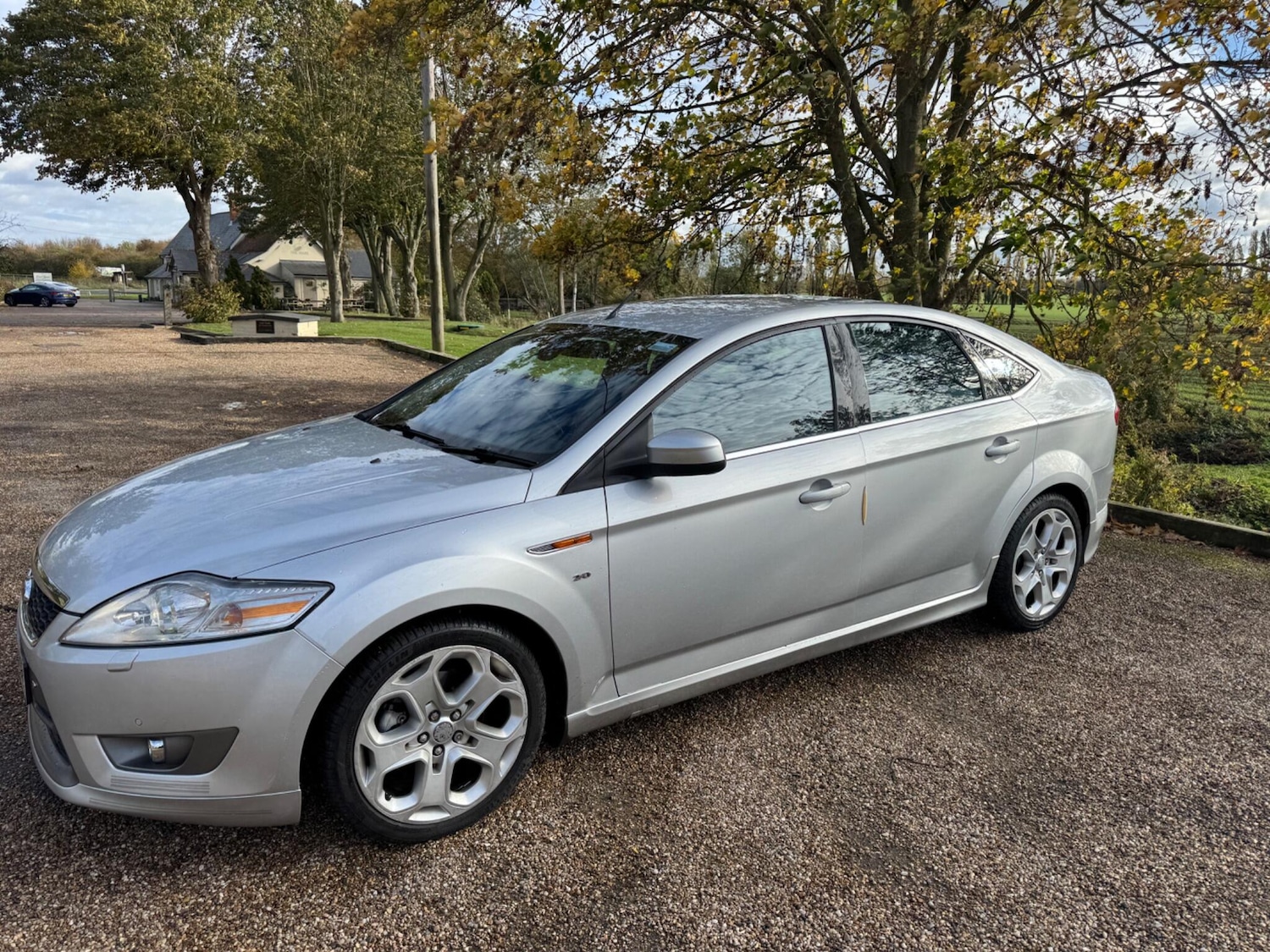 Used Ford Mondeo 2010 for sale - 76361098: Photo 19