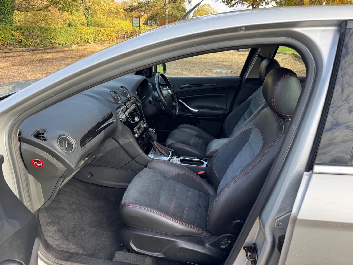 Used Ford Mondeo 2010 for sale - 76361098: Photo 2