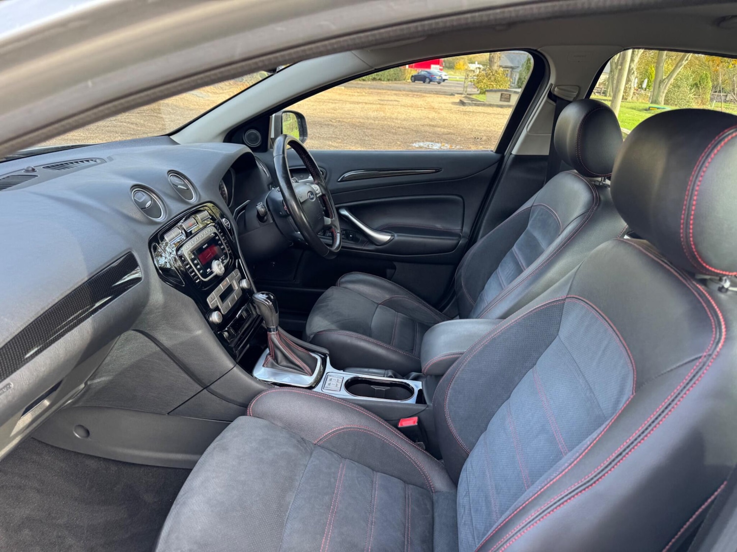 Used Ford Mondeo 2010 for sale - 76361098: Photo 3