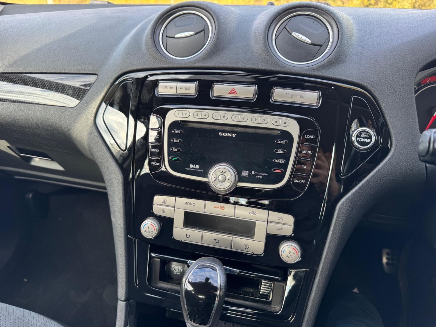 Used Ford Mondeo 2010 for sale - 76361098: Photo 7