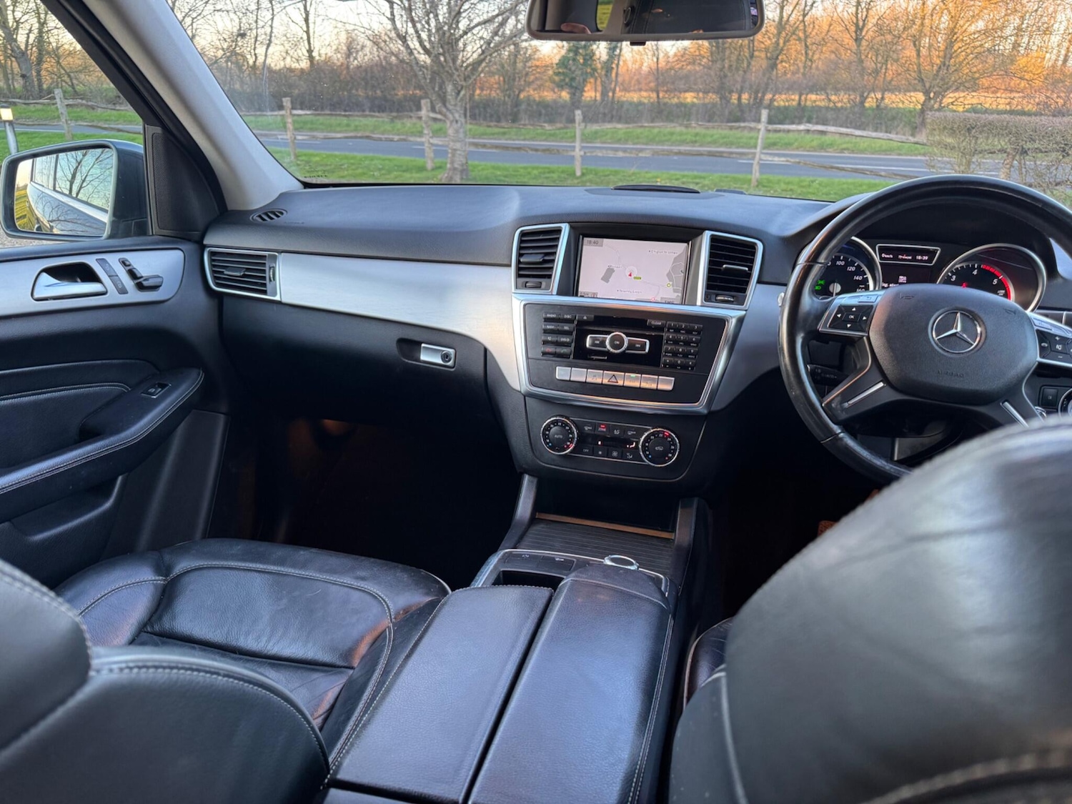 Used Mercedes-Benz M Class 2013 for sale - 77925244: Photo 27