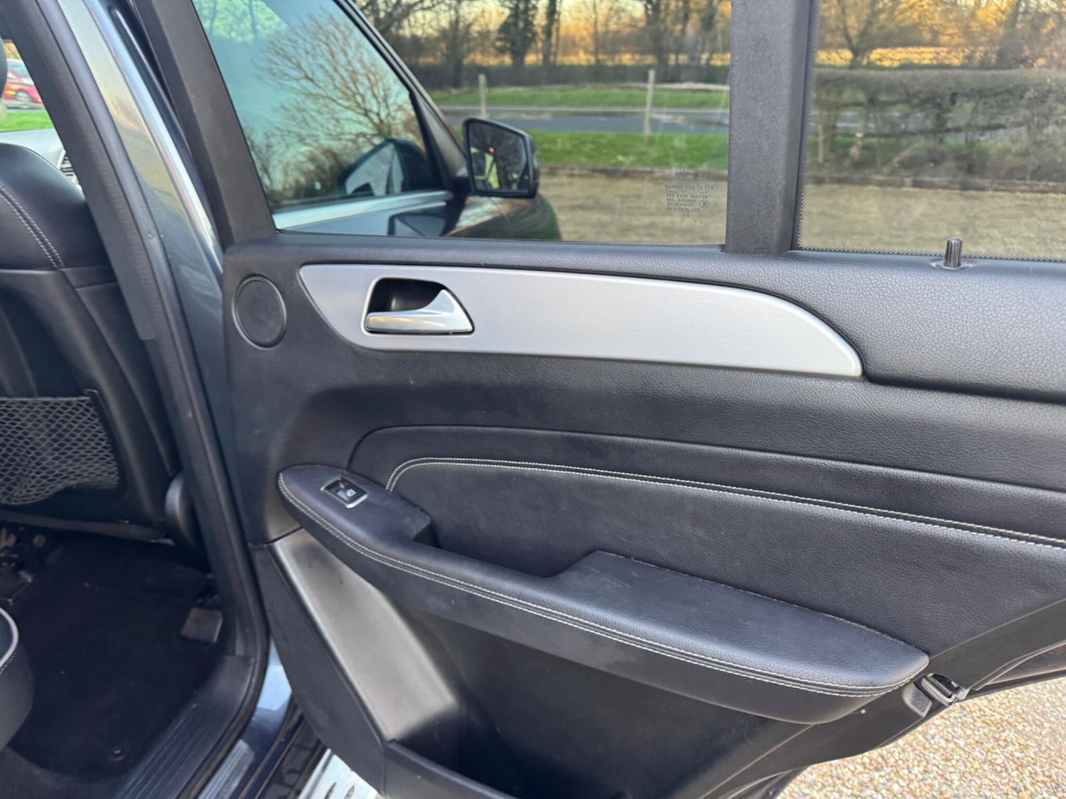 Used Mercedes-Benz M Class 2013 for sale - 77925244: Photo 29