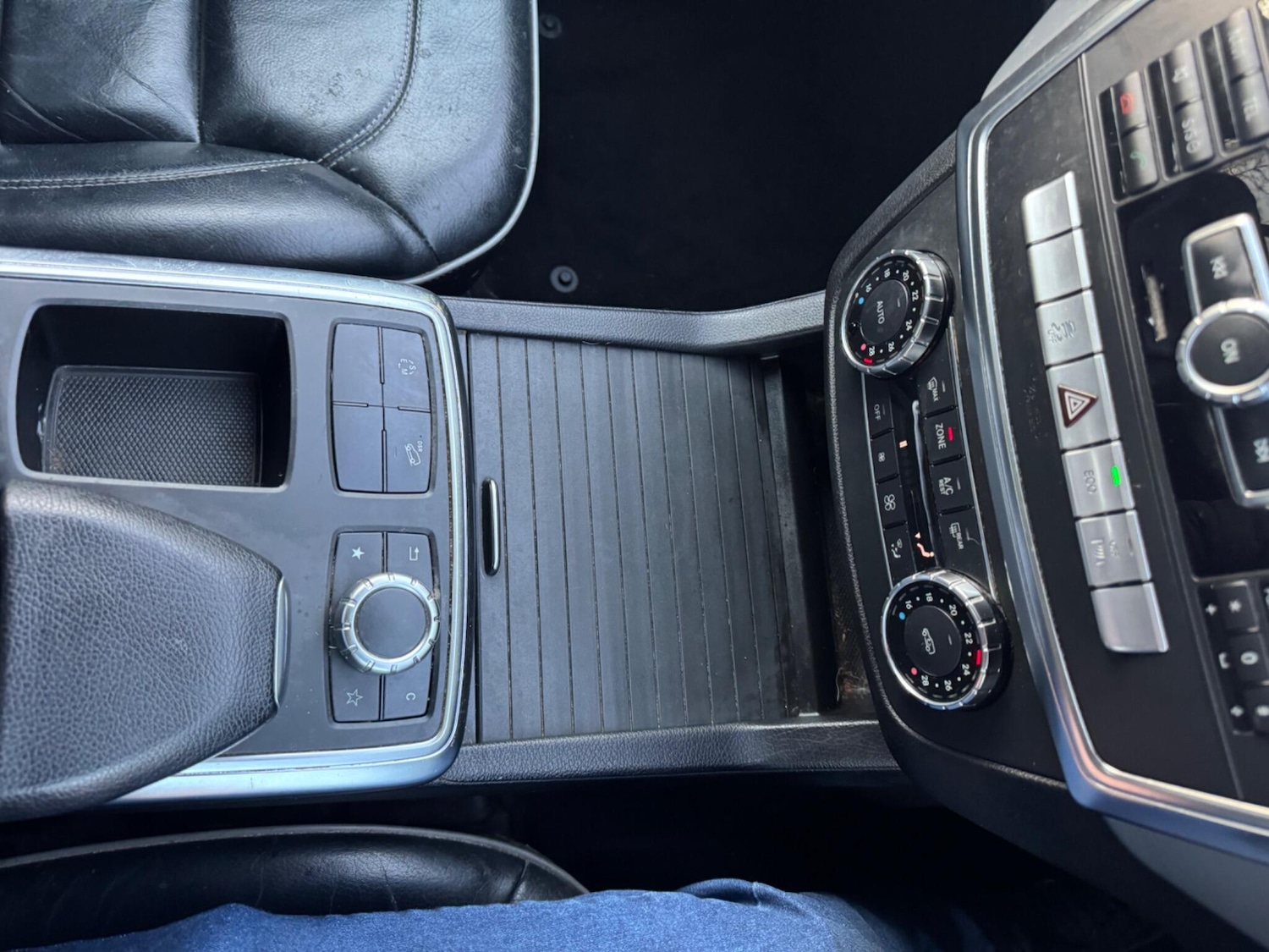 Used Mercedes-Benz M Class 2013 for sale - 77925244: Photo 31