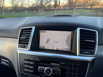 Used Mercedes-Benz M Class 2013 for sale - 77925244: Photo