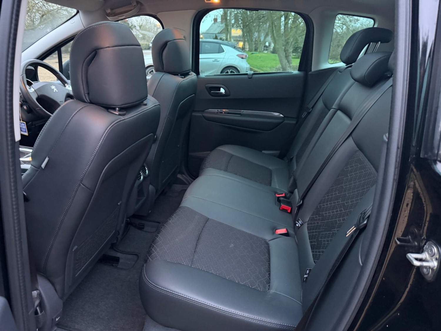 Used Peugeot 3008 2015 for sale - 77496954: Photo 28