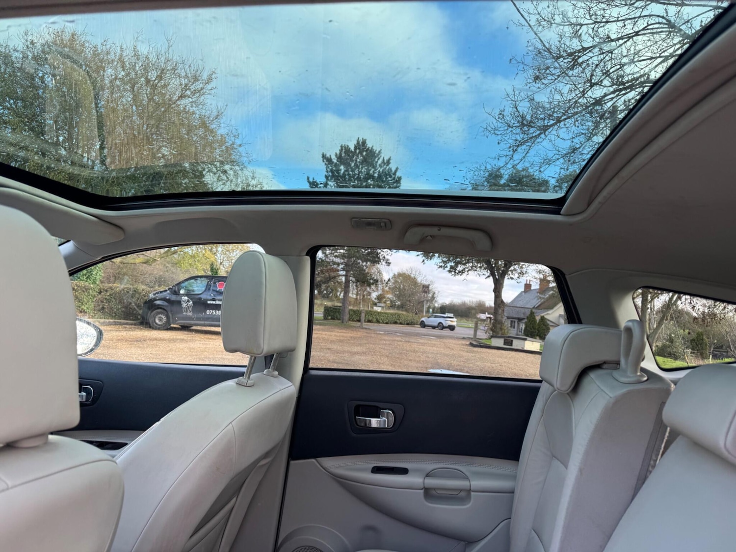 Used Nissan Qashqai+2 2011 for sale - 76701148: Photo 30