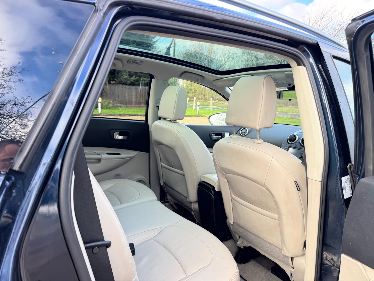 Used Nissan Qashqai+2 2011 for sale - 76701148: Photo 33