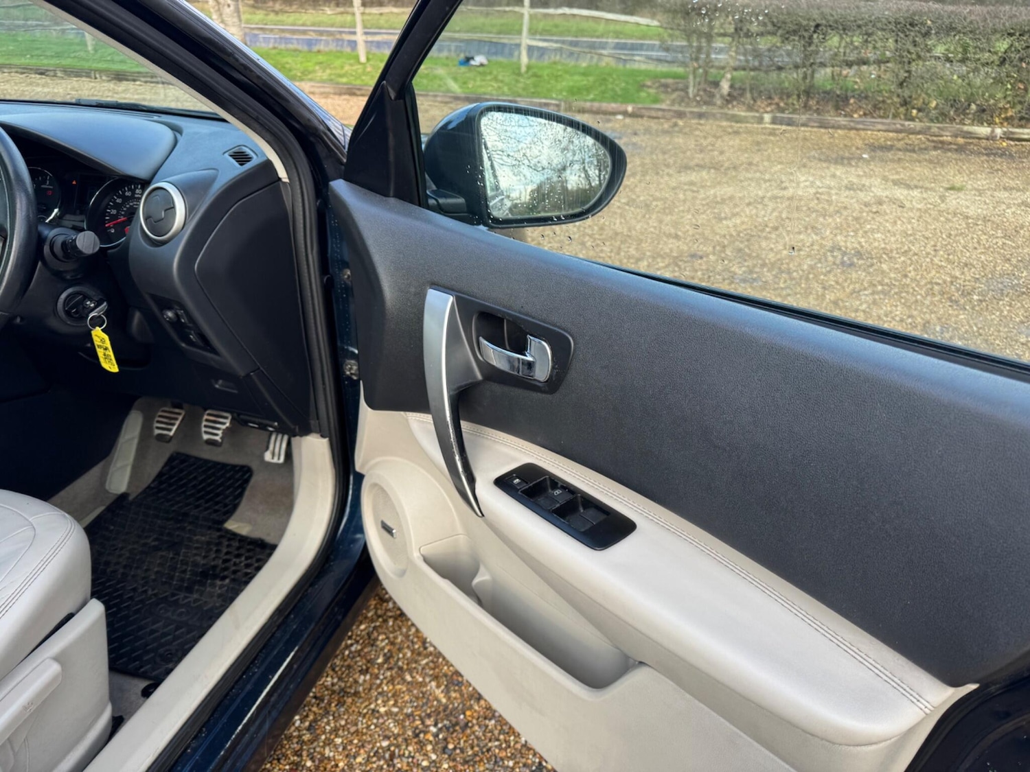 Used Nissan Qashqai+2 2011 for sale - 76701148: Photo 34