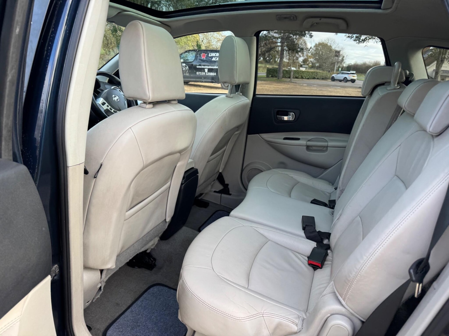 Used Nissan Qashqai+2 2011 for sale - 76701148: Photo 5