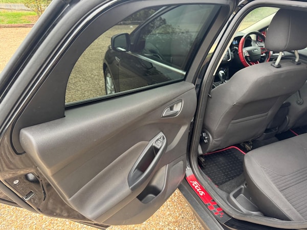 Used Ford Focus 2018 for sale - 76246640: Photo 23