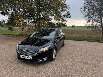 Used Ford Focus 2018 for sale - 76246640: Photo 2