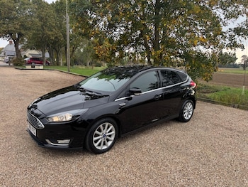Used Ford Focus 2018 for sale - 76246640: Photo 3