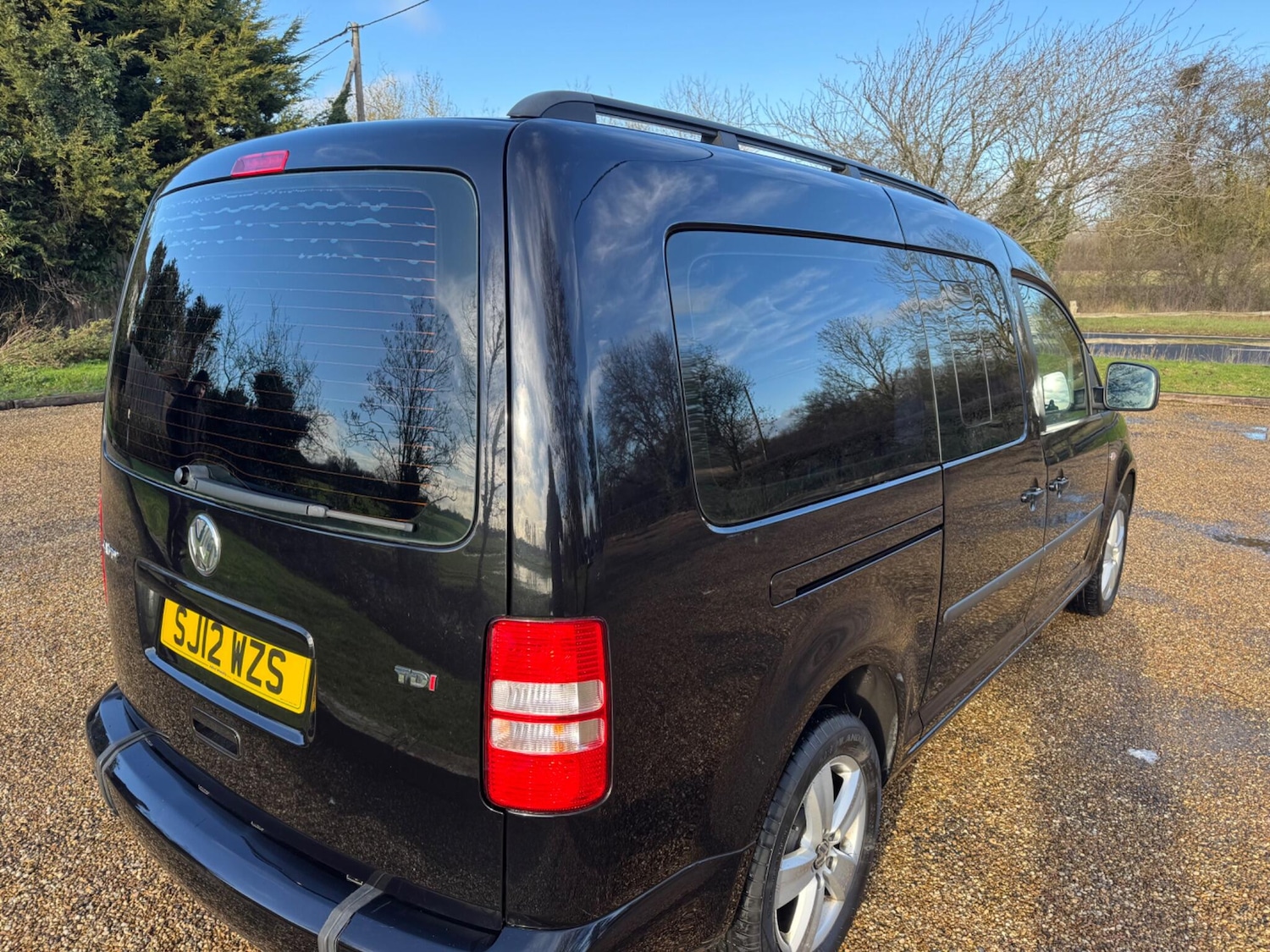 Used Volkswagen Caddy Maxi Life 2012 for sale - 77242754: Photo 16