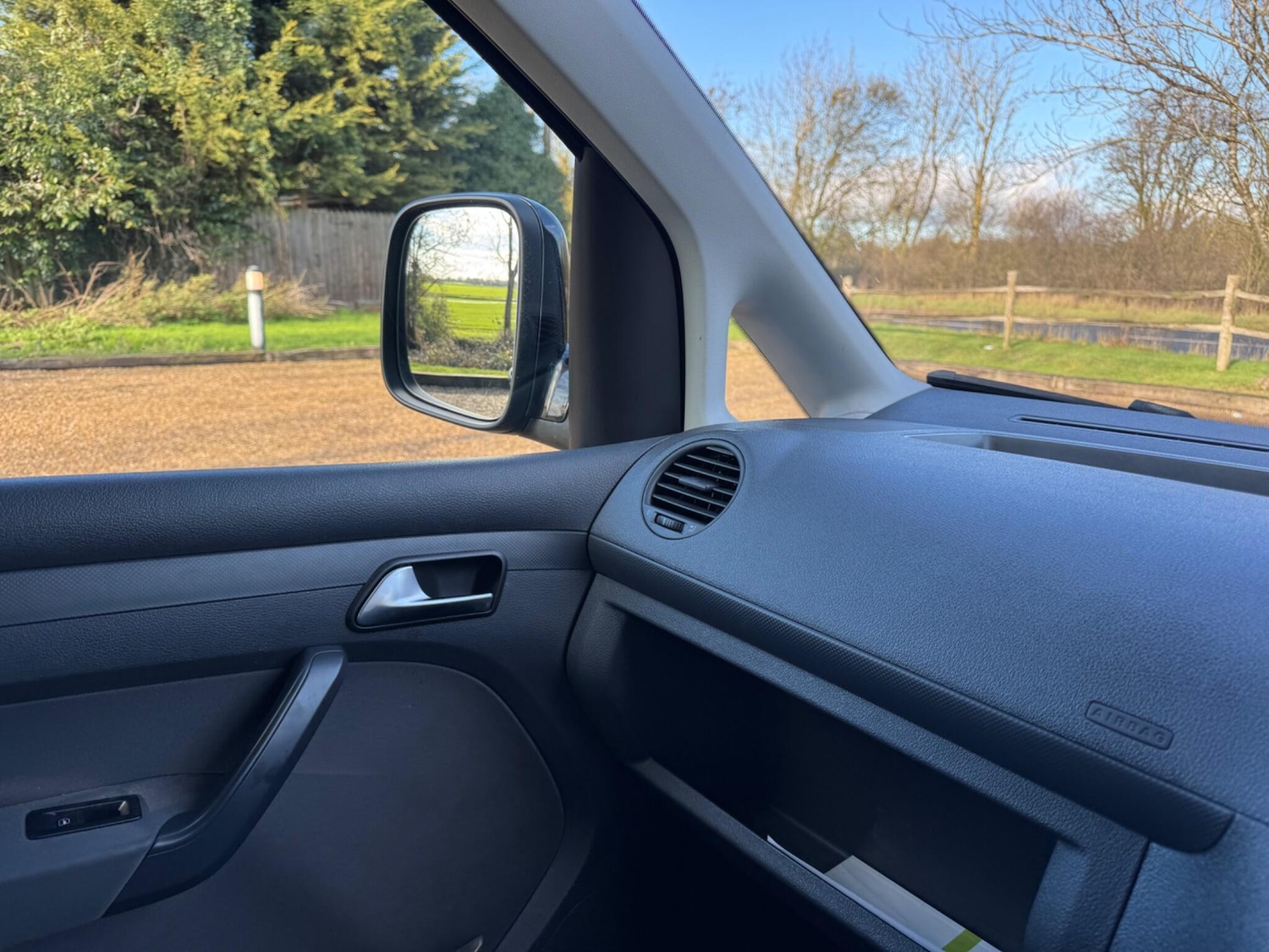 Used Volkswagen Caddy Maxi Life 2012 for sale - 77242754: Photo 34