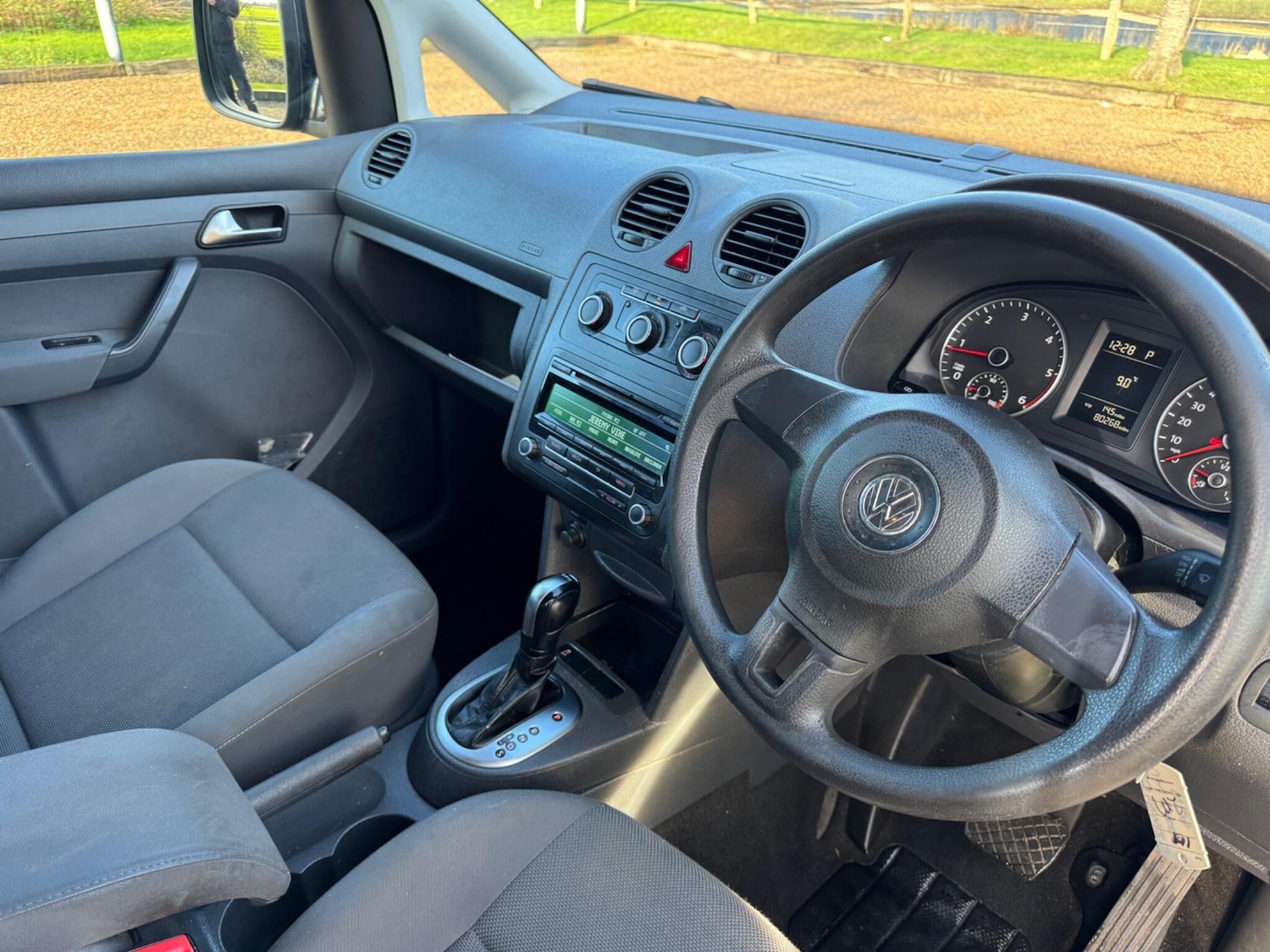 Used Volkswagen Caddy Maxi Life 2012 for sale - 77242754: Photo 8