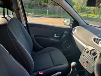 Used Renault Clio 2011 for sale - 74564400: Photo