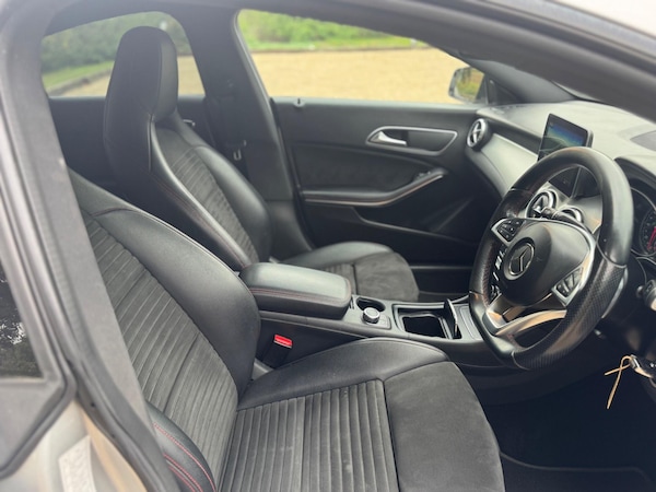 Used Mercedes-Benz CLA 2017 for sale - 76083769: Photo 9
