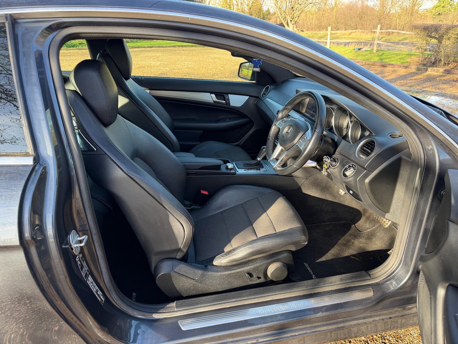 Used Mercedes-Benz C Class 2013 for sale - 76936437: Photo 20