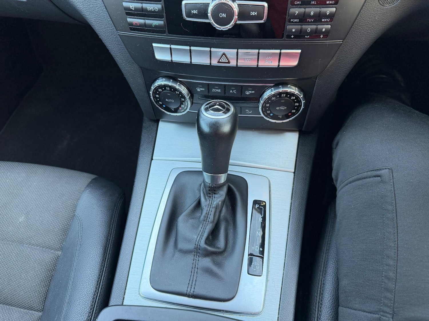 Used Mercedes-Benz C Class 2013 for sale - 76936437: Photo 22