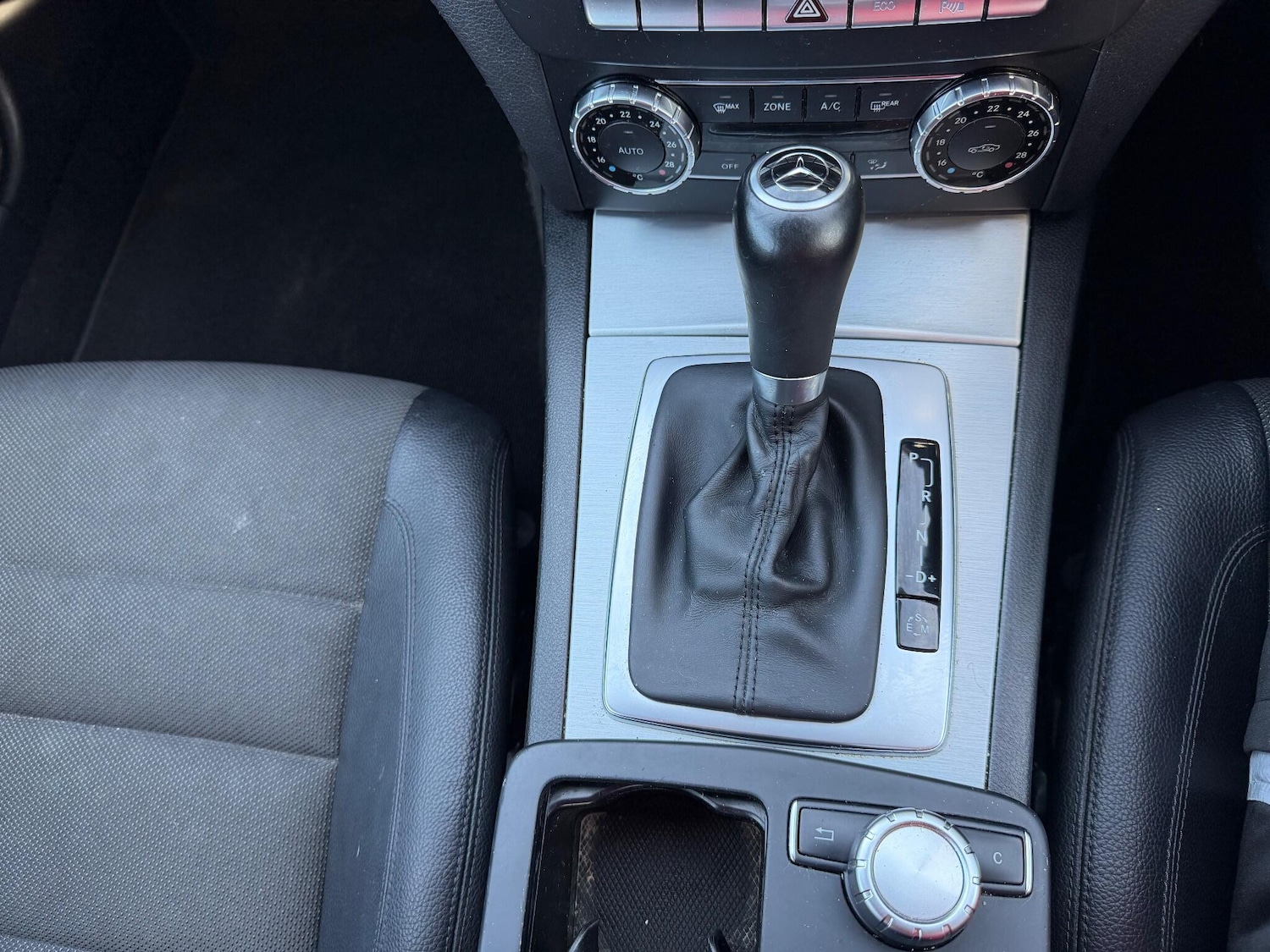 Used Mercedes-Benz C Class 2013 for sale - 76936437: Photo 23