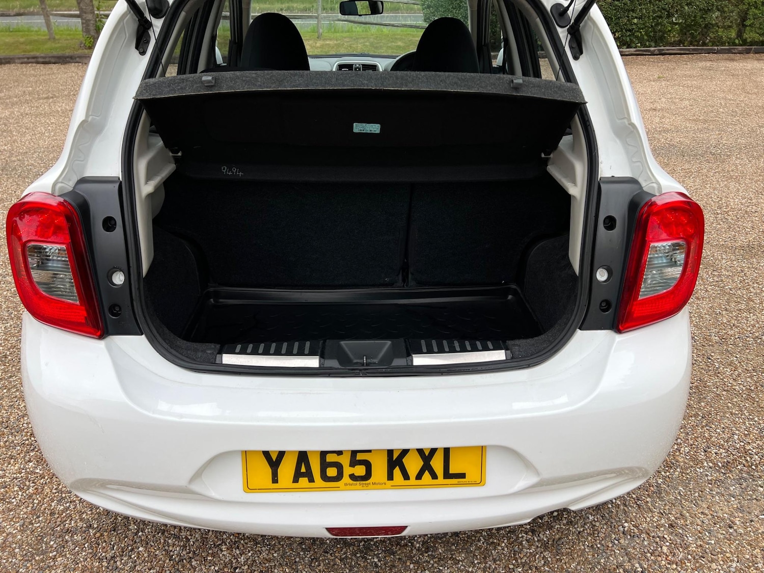 Vehicle 21
