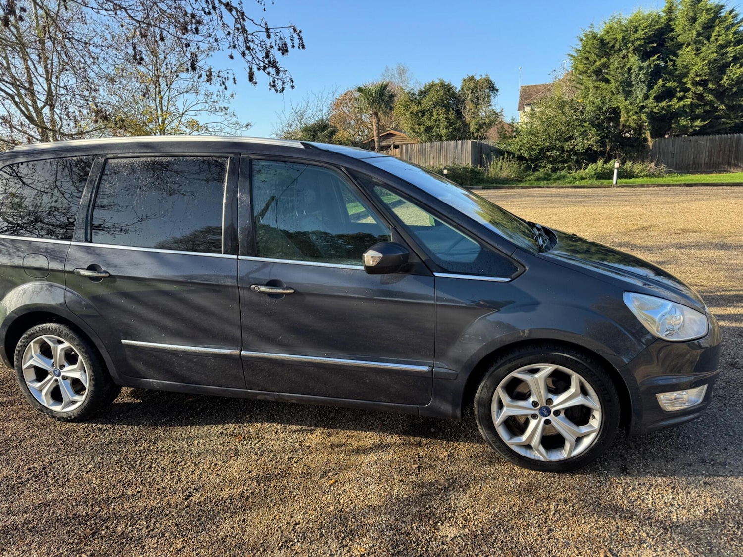 Used Ford Galaxy 2011 for sale - 76997409: Photo 17