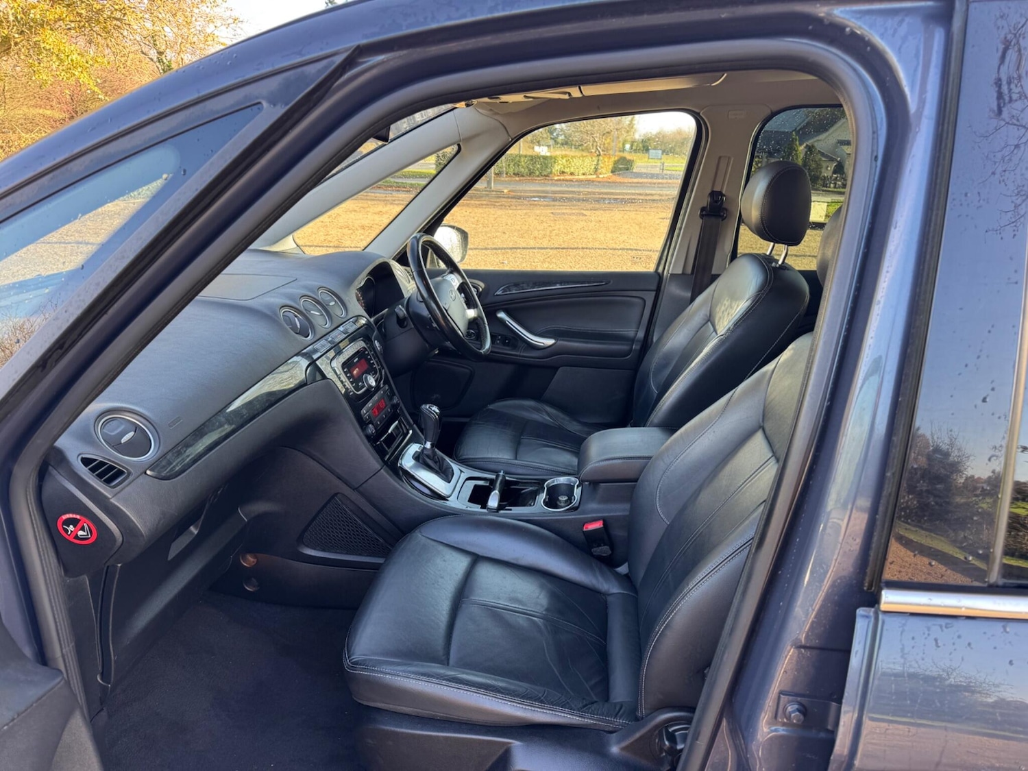 Used Ford Galaxy 2011 for sale - 76997409: Photo 4