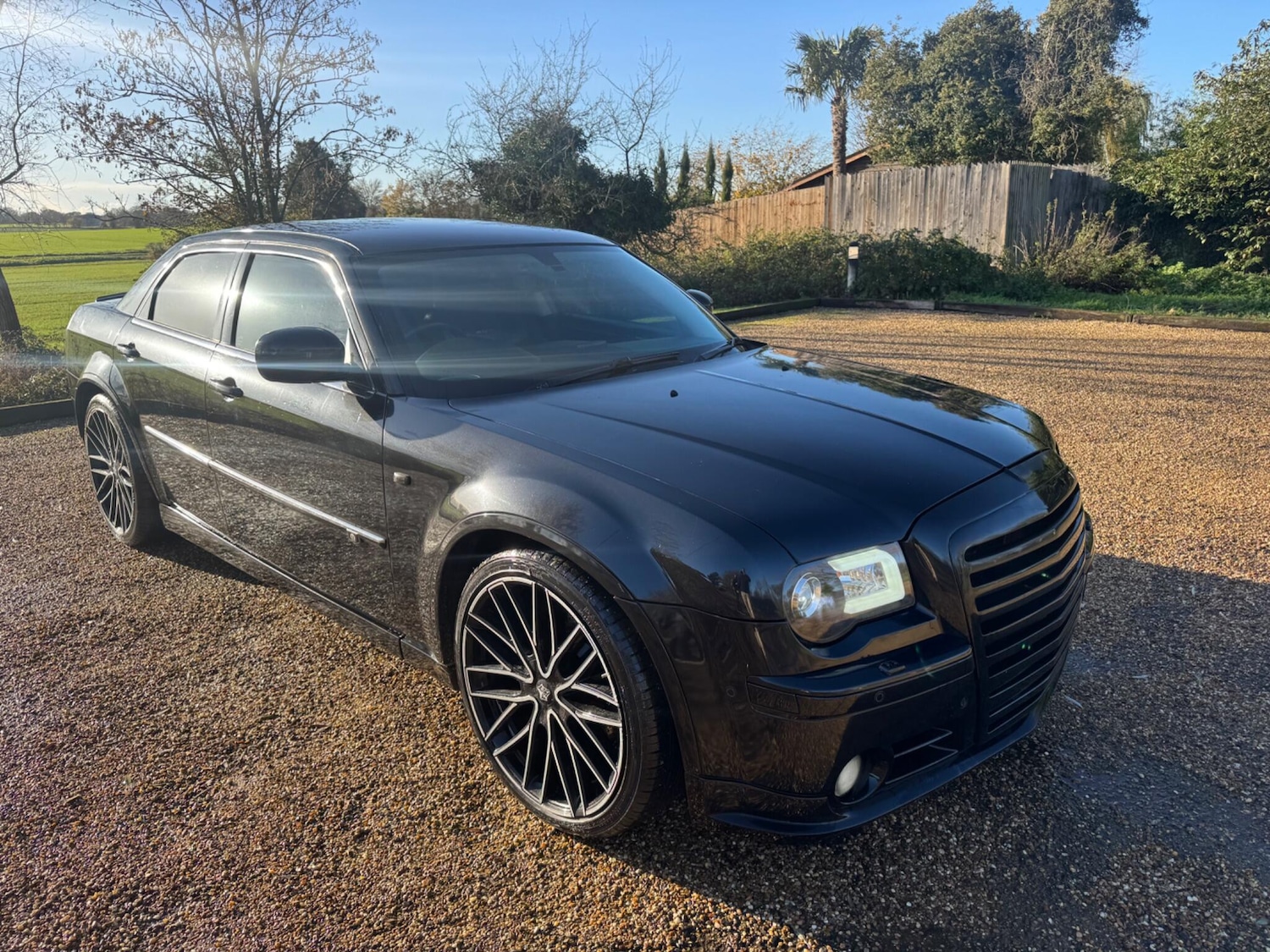 Used Chrysler 300C 2009 for sale - 76801010: Photo 1