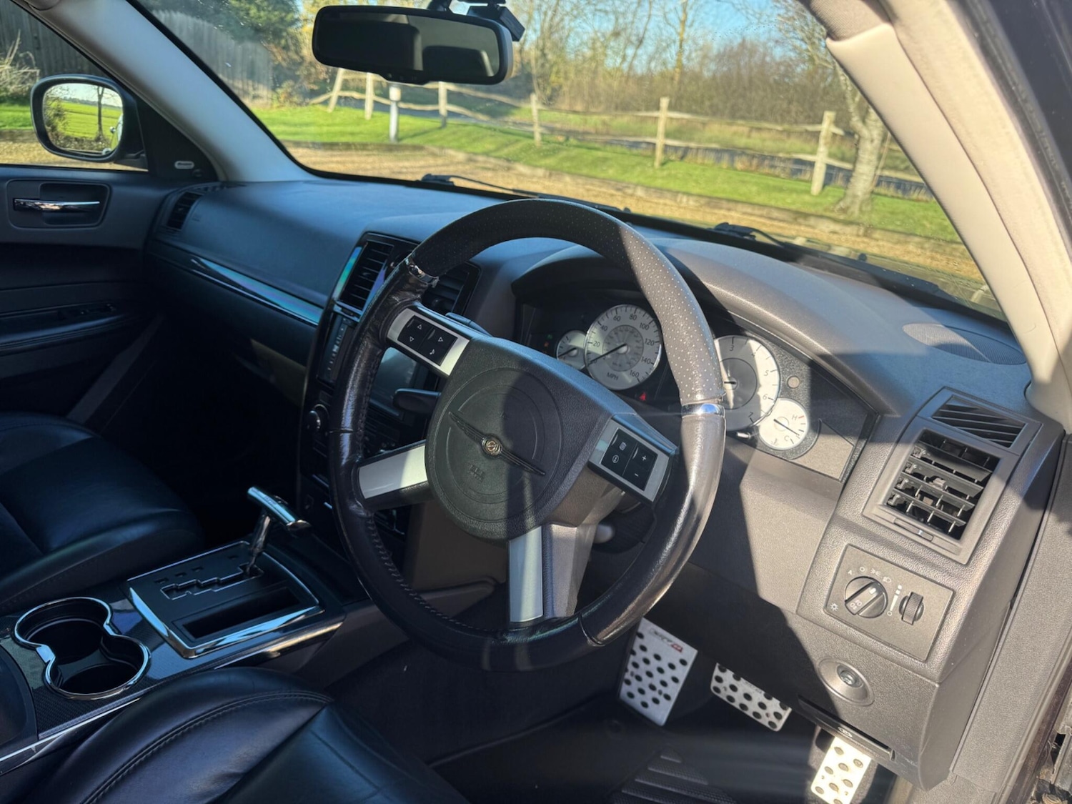 Used Chrysler 300C 2009 for sale - 76801010: Photo 22