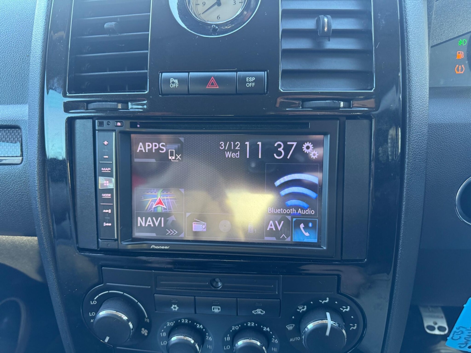 Used Chrysler 300C 2009 for sale - 76801010: Photo 26