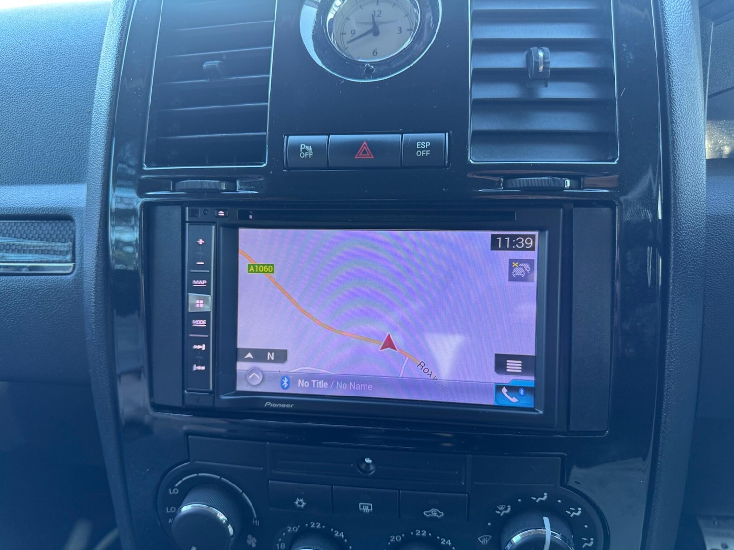 Used Chrysler 300C 2009 for sale - 76801010: Photo 28