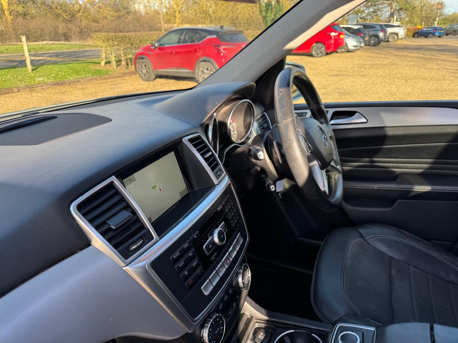 Used Mercedes-Benz M Class 2015 for sale - 77892975: Photo 26