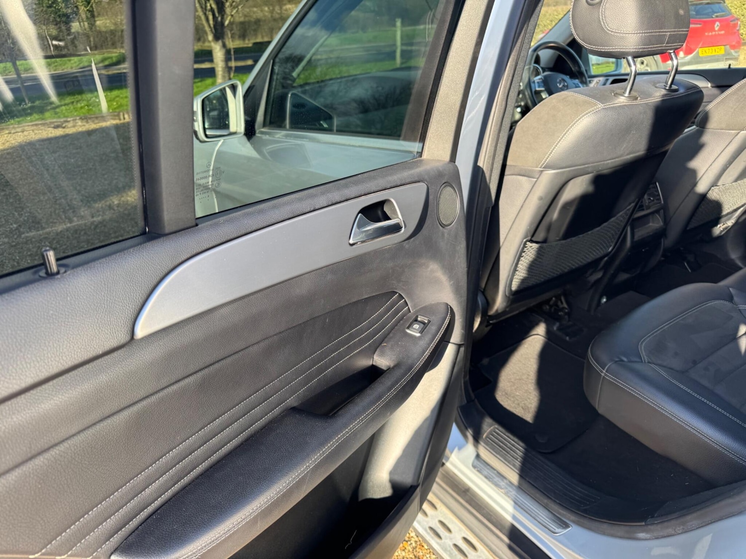 Used Mercedes-Benz M Class 2015 for sale - 77892975: Photo 28