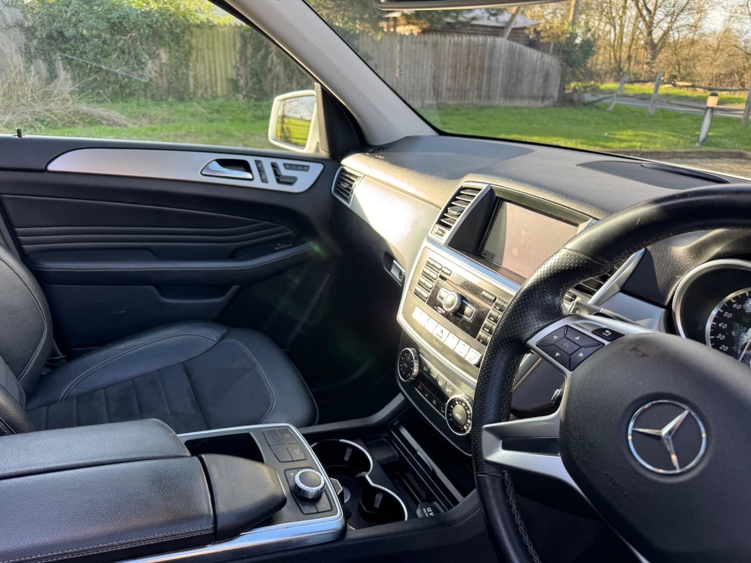 Used Mercedes-Benz M Class 2015 for sale - 77892975: Photo 39