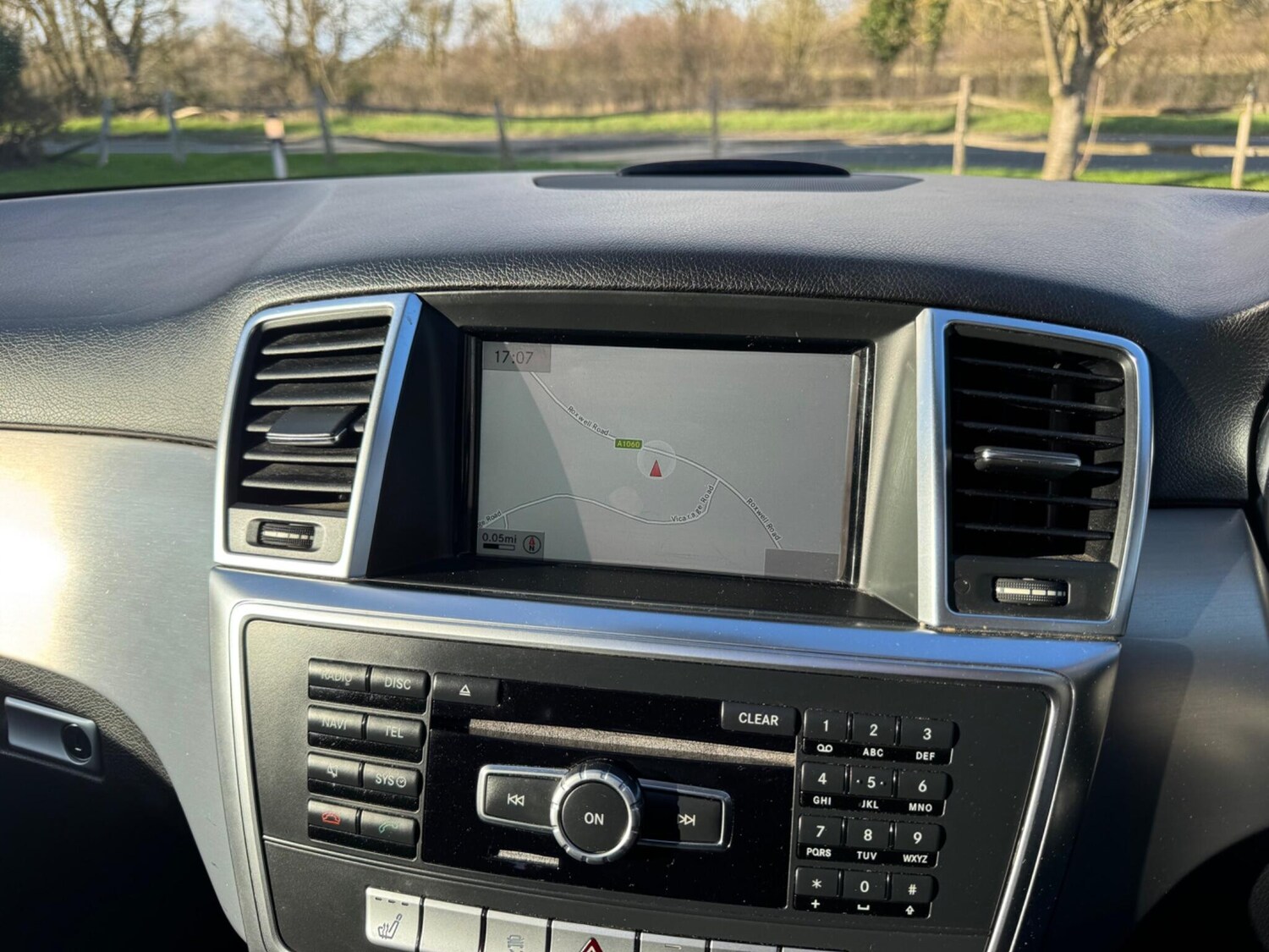 Used Mercedes-Benz M Class 2015 for sale - 77892975: Photo 41