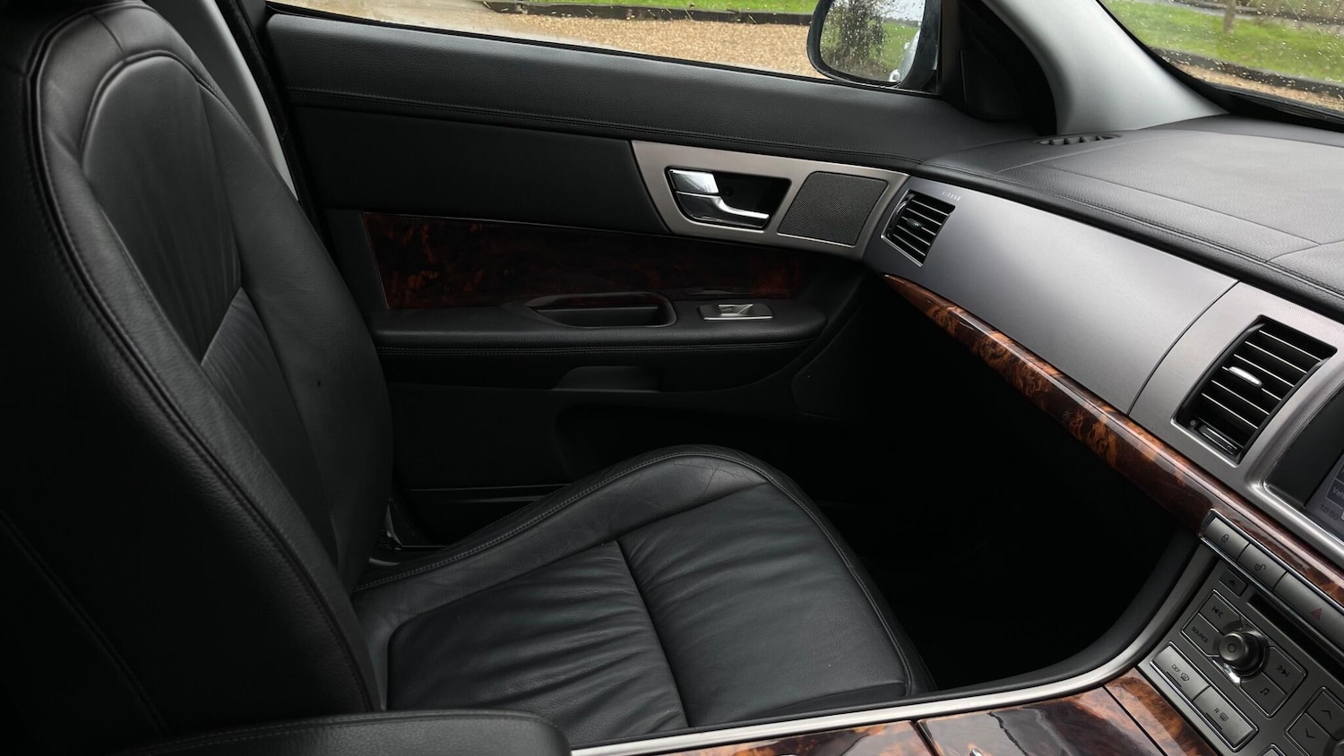 Used Jaguar XF 2008 for sale - 76667070: Photo 9