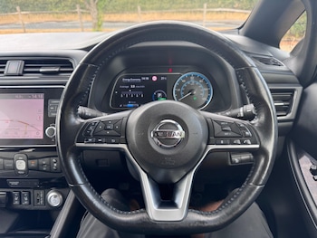 Used Nissan Leaf 2021 for sale - 79553515: Photo